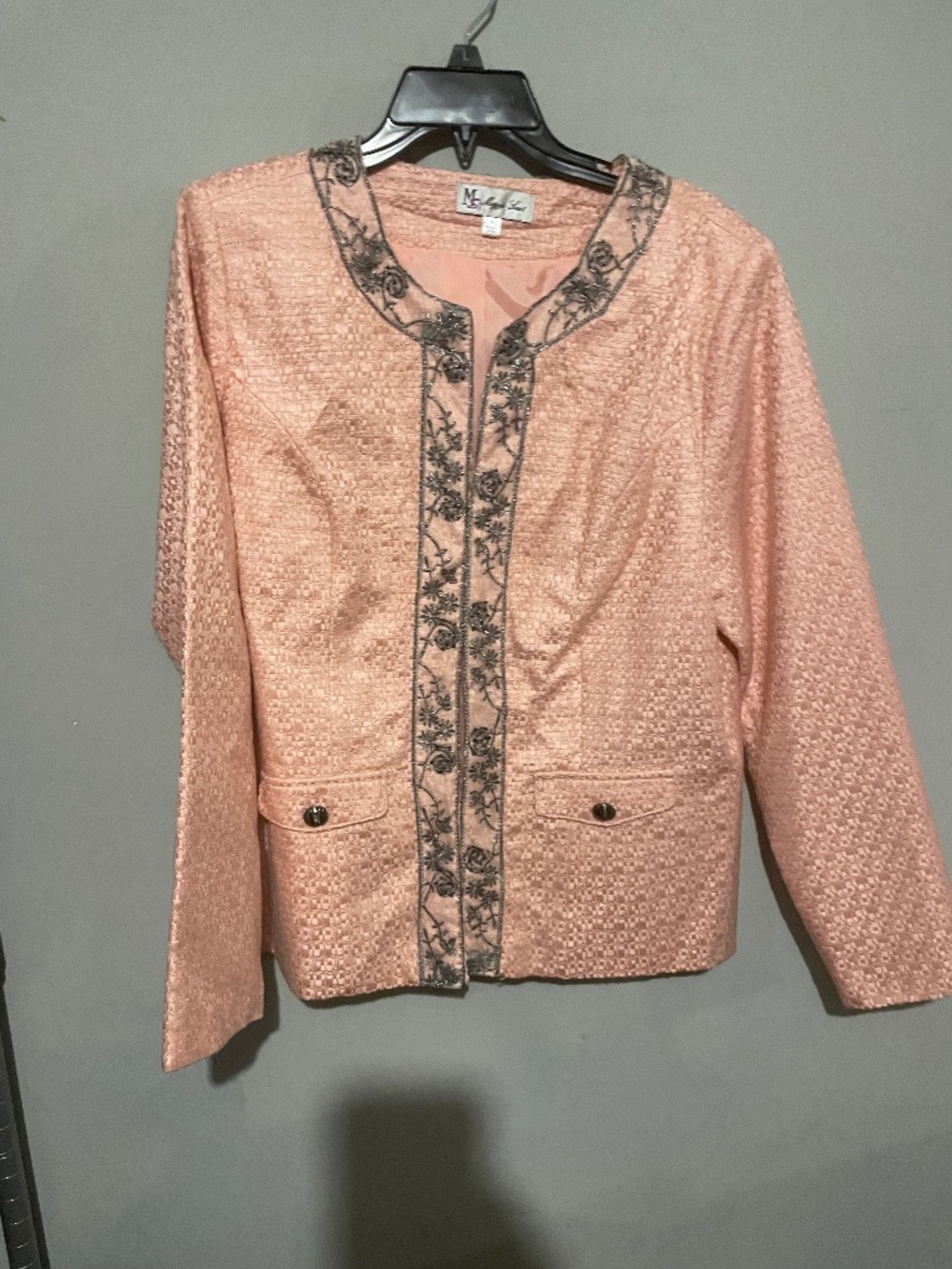 Maggie Sweet size large peach jacket